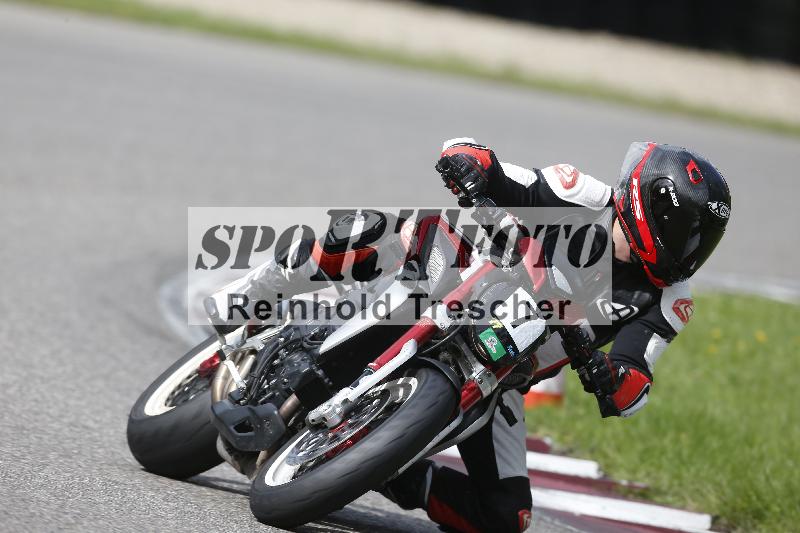 /53 16.09.2025 Track Day Domi Aegerter ADR/Gruppe gruen/7
